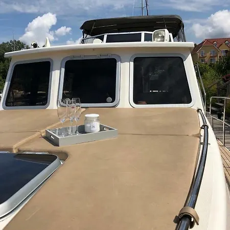 Botel Nautiner 40 Gizycko